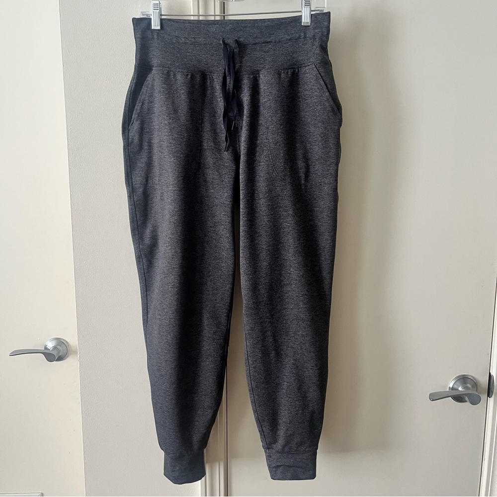 SPANX Heather Gray The Perfect Jogger Size Medium